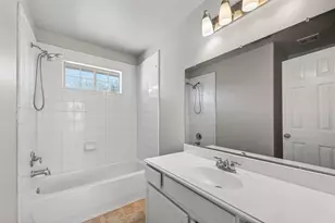 14142 Bishop Bend Ln, Houston, TX 77047 - Photo 20