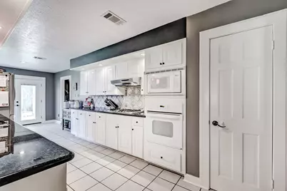 4730 Monticello Street, Beaumont, TX 77706 - Photo 14