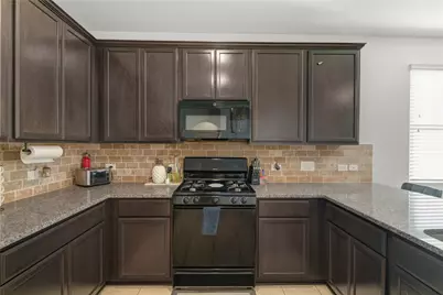 2527 Cold River Drive, Humble, TX 77396 - Photo 6