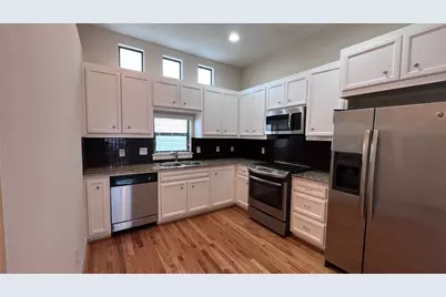 2710 Hullsmith Drive #803, Houston, TX 77063 - Photo 6