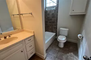 2710 Hullsmith Dr, Houston, TX 77063 - Photo 36