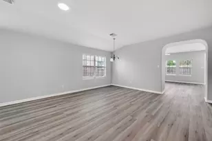 3014 Crestbrook Bend Ln, Katy, TX 77449 - Photo 10