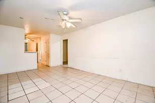 8282 Park Pl Blvd, Houston, TX 77017 - Photo 4