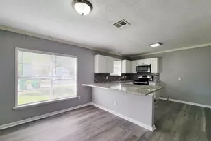 2330 Cedar Dr, La Marque, TX 77568 - Photo 18