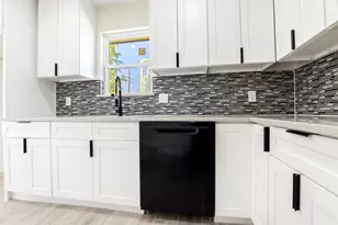 11203 Rousseau Dr, Houston, TX 77065 - Photo 12
