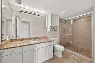 2277 S Kirkwood Rd, Houston, TX 77077 - Photo 20