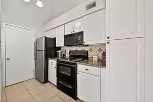 2277 S Kirkwood Rd, Houston, TX 77077 - Photo 14