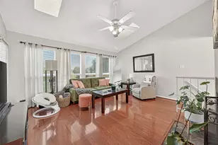 2277 S Kirkwood Rd, Houston, TX 77077 - Photo 4