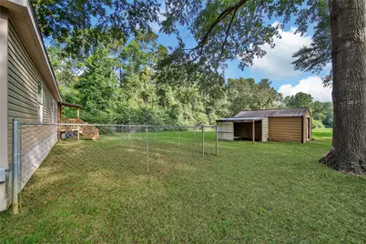 351 Martin Creek Drive, Cleveland, TX 77328 - Photo 16