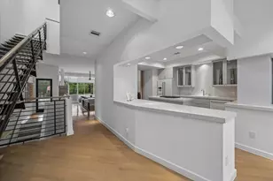 1804 N Memorial Way, Houston, TX 77007 - Photo 24