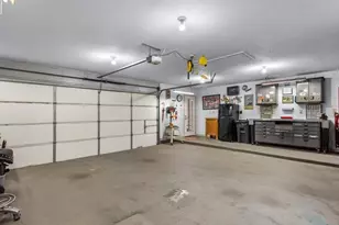 2436 Pebble Beach Dr, League City, TX 77573 - Photo 40