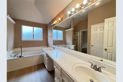 3418 Shadowfern Drive, Houston, TX 77082 - Photo 32