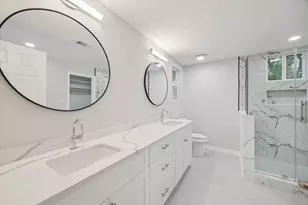 10009 Lazy Oaks St, Houston, TX 77080 - Photo 4