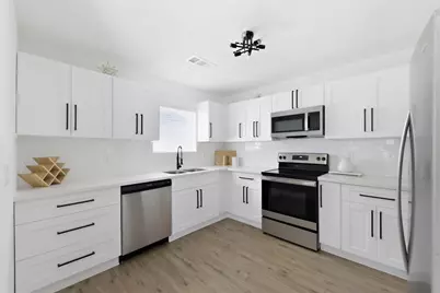 6211 Dumfries Drive, Houston, TX 77096 - Photo 16