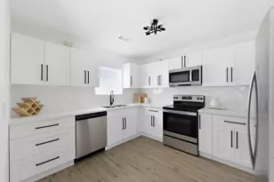 6211 Dumfries Dr, Houston, TX 77096 - Photo 16