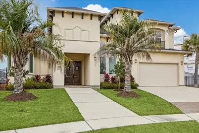 602 Appia Drive, Kemah, TX 77565 - Photo 2