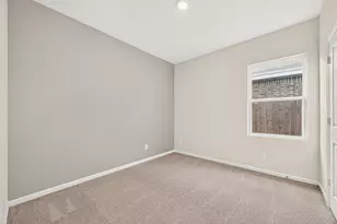 7127 Kason Fls Ct, Houston, TX 77049 - Photo 16
