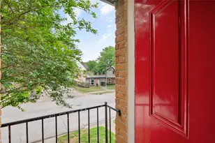 14759 Perthshire Rd, Houston, TX 77079 - Photo 10