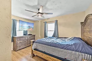 506 Pear St, Edna, TX 77957 - Photo 20