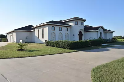 825 Grubbs Road, Sealy, TX 77474 - Photo 2