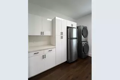 1968 W McKinney Street, Houston, TX 77019 - Photo 14