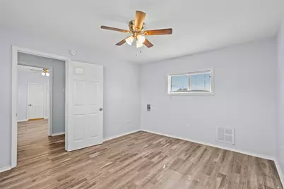 228 Orange Street, La Marque, TX 77568 - Photo 12