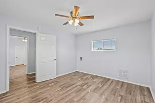228 Orange St, La Marque, TX 77568 - Photo 12