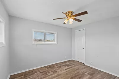 228 Orange Street, La Marque, TX 77568 - Photo 10