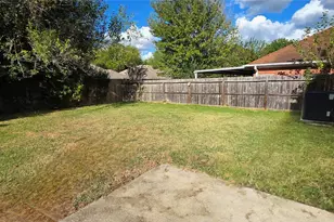 4711 Stonebridge St, Baytown, TX 77521 - Photo 16