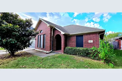 4711 Stone Bridge Street, Baytown, TX 77521 - Photo 1