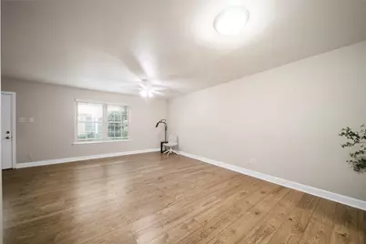 515 Tallowood Road #60, Houston, TX 77024 - Photo 14