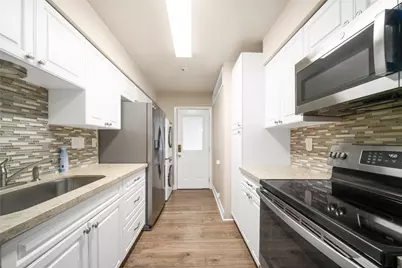 515 Tallowood Road #60, Houston, TX 77024 - Photo 18