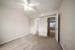 515 Tallowood Rd, Houston, TX 77024 - Photo 16