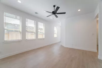 10566 Wild Chives, Conroe, TX 77385 - Photo 8