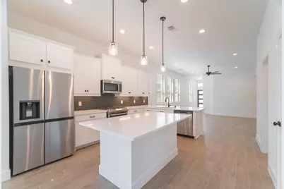 10566 Wild Chives, Conroe, TX 77385 - Photo 14