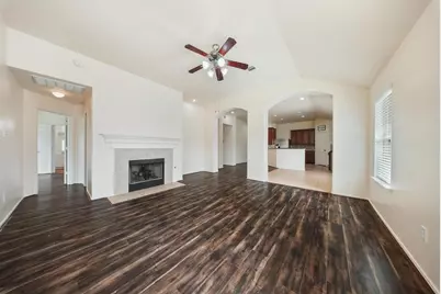 5015 Bridgecrossing Court, Spring, TX 77379 - Photo 6