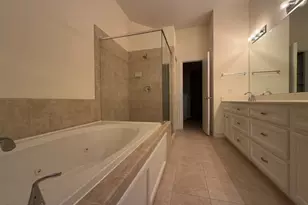 8705 Bryam St, Houston, TX 77061 - Photo 12
