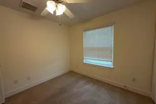 8705 Bryam St, Houston, TX 77061 - Photo 14