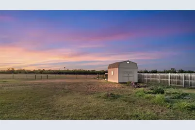 1991 Jackson Lane, China Spring, TX 76633 - Photo 44
