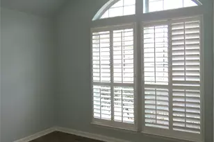 3802 Elderberry Dr, Dickinson, TX 77539 - Photo 8