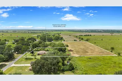 215 Lakeview Lane, El Campo, TX 77437 - Photo 46