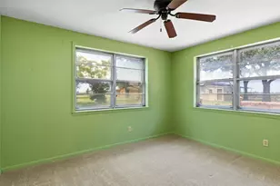 215 Lakeview Ln, El Campo, TX 77437 - Photo 26