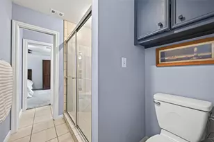 13506 Apple Tree Rd, Houston, TX 77079 - Photo 32