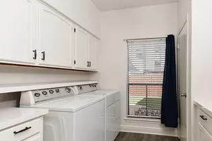 175 April Point Dr N, Conroe, TX 77356 - Photo 14