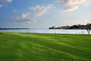 175 April Point Dr N, Conroe, TX 77356 - Photo 22