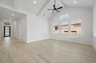 15723 Hoptree Hts Ln, Conroe, TX 77302 - Photo 10