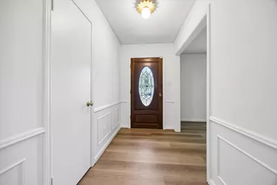 10614 Longmont Drive, Houston, TX 77042 - Photo 4