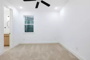 3405 Baer St, Houston, TX 77020 - Photo 10