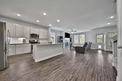 331 Silver Carp Trail, Conroe, TX 77318 - Photo 8