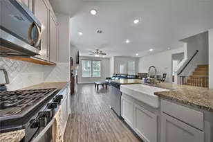 331 Silver Carp Trl, Conroe, TX 77318 - Photo 10